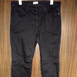 Denizen from Levi's Men's Black Straight Jeans